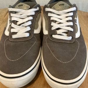 Gray and white Kyle Walker VANS! Men 12.0